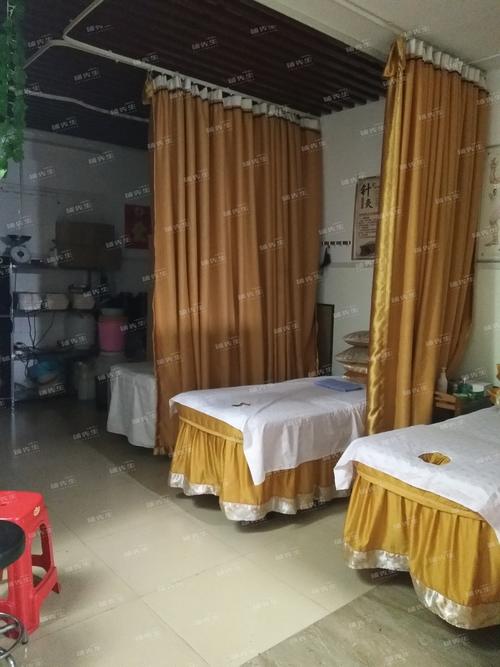西乡街道永丰八区养生馆转让工厂上下班必经之路